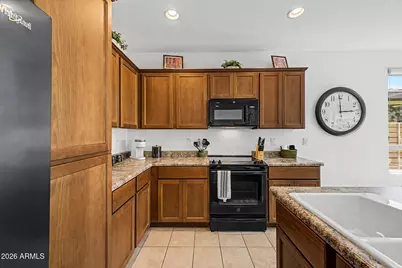 678 E Cobble Stone Drive, Queen Creek, AZ 85140 - Photo 13