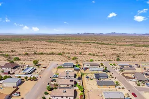 450 Guskin Rd, Morristown, AZ 85342 - Photo 11