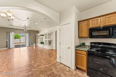 450 Guskin Road, Morristown, AZ 85342 - Photo 15