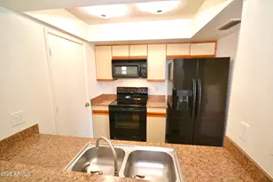 1333 E Morten Ave, Phoenix, AZ 85020 - Photo 5