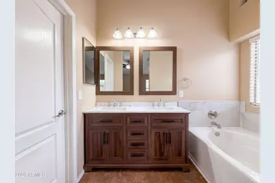 1365 E Prickly Pear Drive, Casa Grande, AZ 85122 - Photo 11