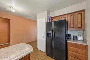 8823 W Osborn Rd, Phoenix, AZ 85037 - Photo 13