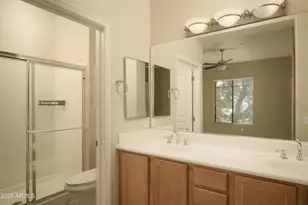 2989 N 44th St, Phoenix, AZ 85018 - Photo 17