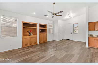 4224 E Cherry Hills Drive, Chandler, AZ 85249 - Photo 3