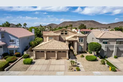 5812 W Del Lago Circle, Glendale, AZ 85308 - Photo 13