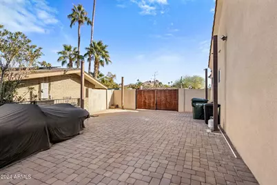 14402 N Medinan Drive, Phoenix, AZ 85022 - Photo 33
