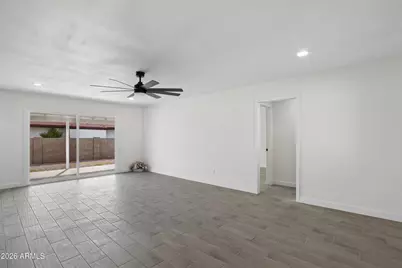 839 S Saranac Avenue, Mesa, AZ 85208 - Photo 3