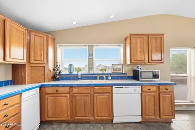 51504 W Donald Road, Aguila, AZ 85320 - Photo 23
