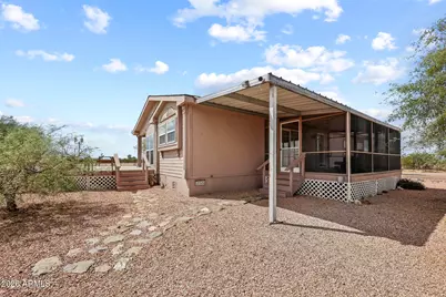 51504 W Donald Road, Aguila, AZ 85320 - Photo 17