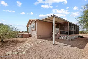51504 W Donald Rd, Aguila, AZ 85320 - Photo 17
