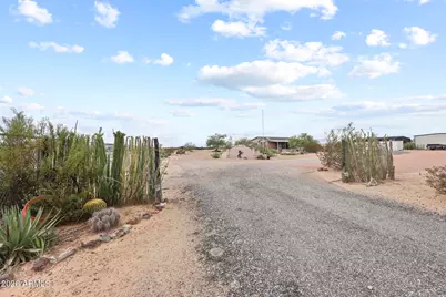 51504 W Donald Road, Aguila, AZ 85320 - Photo 5