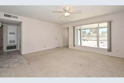 11646 N 105th Avenue, Sun City, AZ 85351 - Photo 7