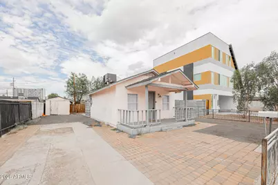 1118 E Roosevelt Street #Apt A, Phoenix, AZ 85006 - Photo 1