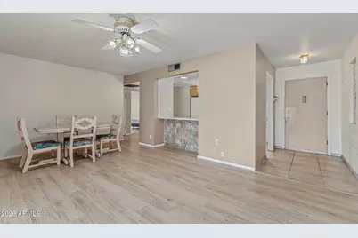 10842 W Abbott Avenue, Sun City, AZ 85351 - Photo 3