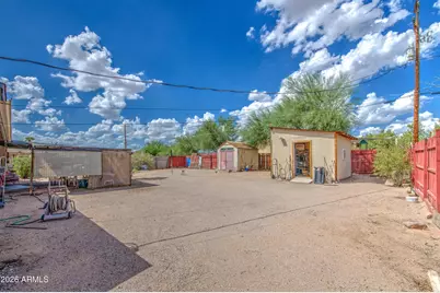 740 E Desert Avenue, Apache Junction, AZ 85119 - Photo 29