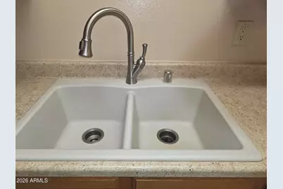 1762 Corte Encantada -- #H, Sierra Vista, AZ 85635 - Photo 5