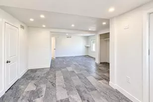 1607 S 6th St, Phoenix, AZ 85004 - Photo 13