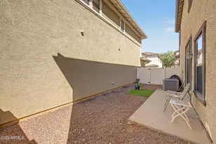 1385 S Joshua Tree Ln, Gilbert, AZ 85296 - Photo 27