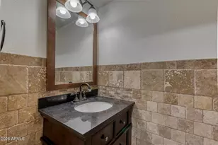 10408 North 11th St, Phoenix, AZ 85020 - Photo 11