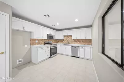 3802 N 86th Avenue, Phoenix, AZ 85037 - Photo 11