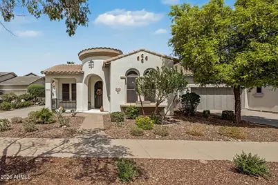 20432 W Monarch Court, Buckeye, AZ 85396 - Photo 3