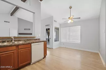 2227 W Mohawk Lane, Phoenix, AZ 85027 - Photo 9