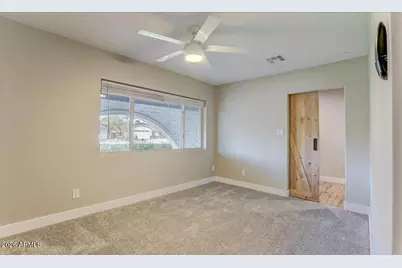 8637 E Camelback Road, Scottsdale, AZ 85251 - Photo 29