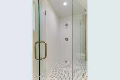 8637 E Camelback Road, Scottsdale, AZ 85251 - Photo 23