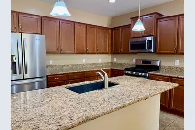 512 E Castle Rock Road, San Tan Valley, AZ 85143 - Photo 7