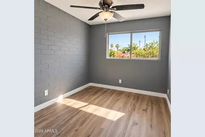 2551 W Berridge Lane #D6, Phoenix, AZ 85017 - Photo 13
