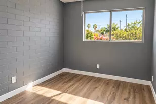 2551 W Berridge Ln, Phoenix, AZ 85017 - Photo 13