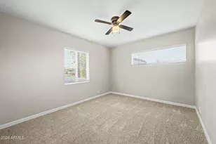 1813 W Earll Dr, Phoenix, AZ 85015 - Photo 33
