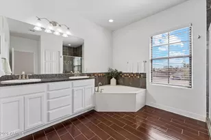 10757 N 74th St, Scottsdale, AZ 85260 - Photo 9