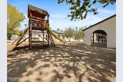 88 N Country Club Drive, Phoenix, AZ 85014 - Photo 31