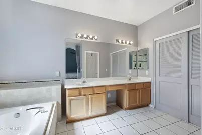 1519 E Michelle Drive, Phoenix, AZ 85022 - Photo 17