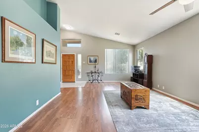 1519 E Michelle Drive, Phoenix, AZ 85022 - Photo 5