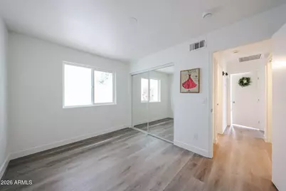 19606 N 43rd Drive, Glendale, AZ 85308 - Photo 17
