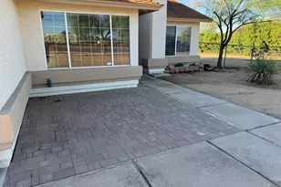 2707 W Irvine Rd, Phoenix, AZ 85086 - Photo 3