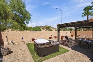 4060 W Villa Linda Dr, Glendale, AZ 85310 - Photo 3