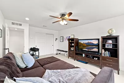 39901 N Pride Drive, Anthem, AZ 85086 - Photo 23