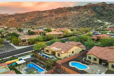 2334 E Samantha Way, Phoenix, AZ 85042 - Photo 83