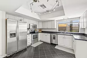 3801 W Muriel Dr, Glendale, AZ 85308 - Photo 15
