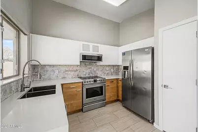 16640 W Statler Street, Surprise, AZ 85388 - Photo 11