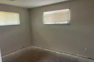 2911 W Alice Ave, Phoenix, AZ 85051 - Photo 27