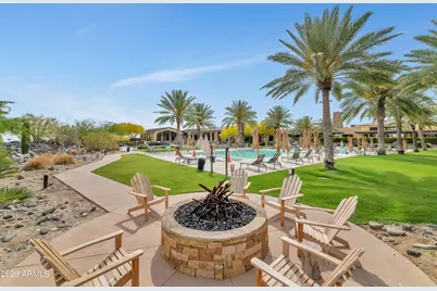 20944 W Hillcrest Boulevard, Buckeye, AZ 85396 - Photo 11