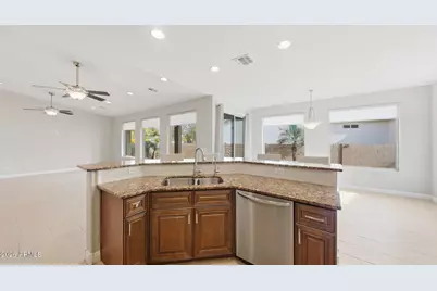 2449 N Ashton Place, Mesa, AZ 85215 - Photo 15
