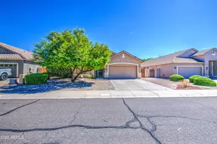 2579 S Ponderosa Dr, Gilbert, AZ 85295 - Photo 3