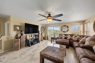 175 N 225th Drive, Buckeye, AZ 85326 - Photo 9