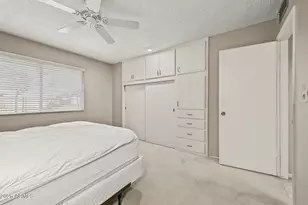 10208 W Kingswood Cir, Sun City, AZ 85351 - Photo 15