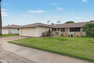 10208 W Kingswood Circle, Sun City, AZ 85351 - Photo 3